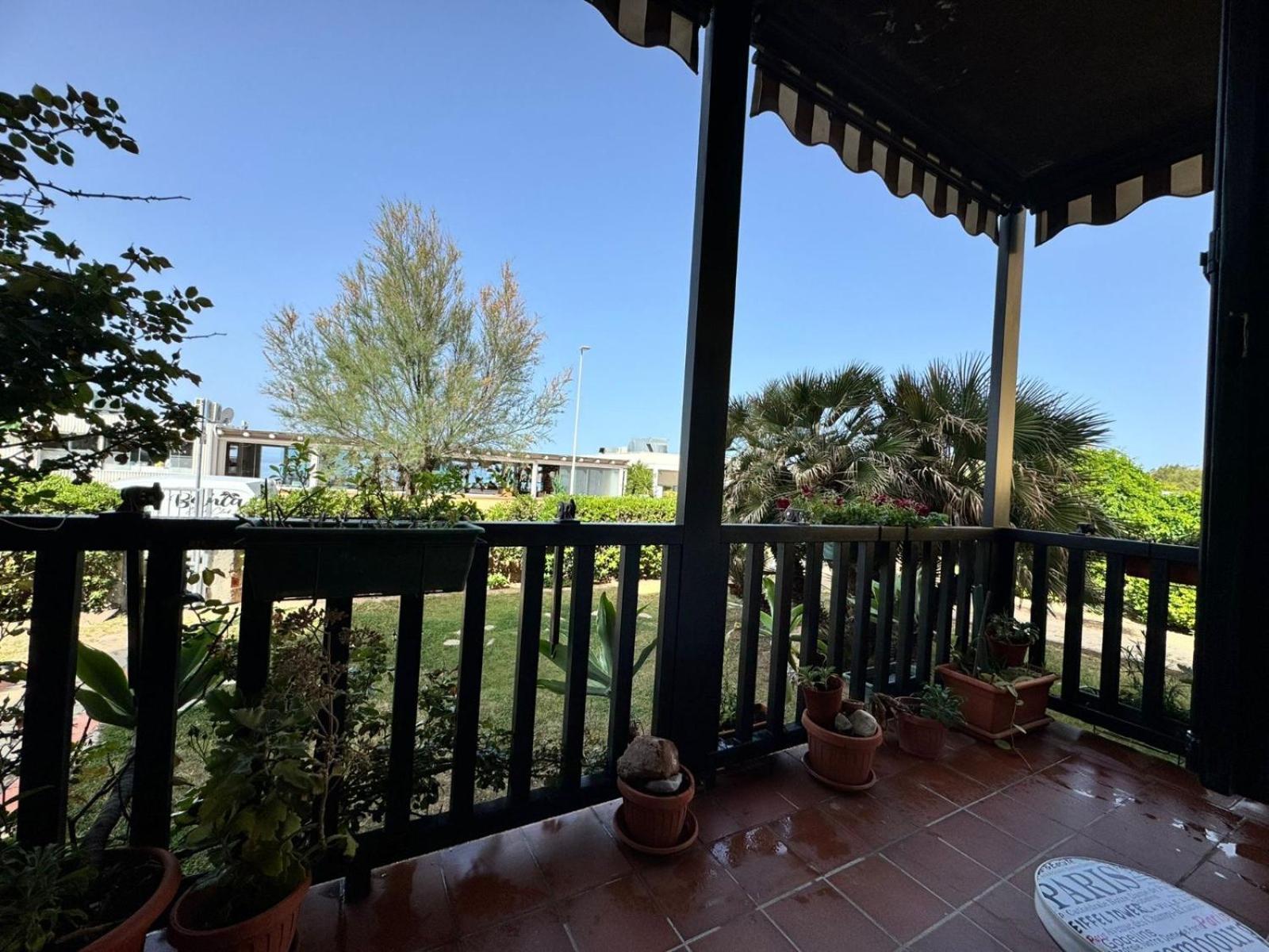 Appartamento Fronte Spiaggia Lido Alghero Exterior photo
